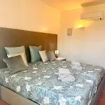 Solria - Moradia T3 Primeira Linha Ria Formosa De Feriehus