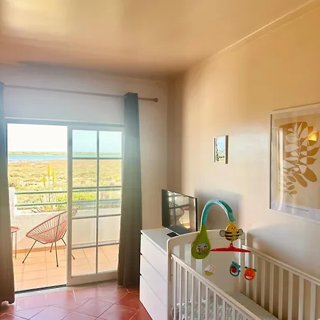 Solria - Moradia T3 Primeira Linha Ria Formosa De * Тавира
