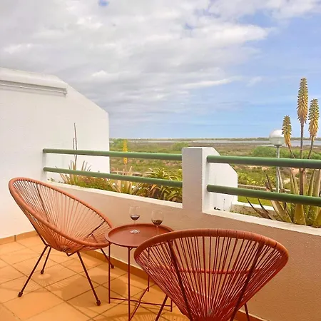 Feriehus Solria - Moradia T3 Primeira Linha Ria Formosa De