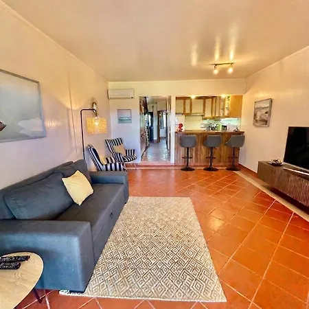 Solria - Moradia T3 Primeira Linha Ria Formosa De * Тавира