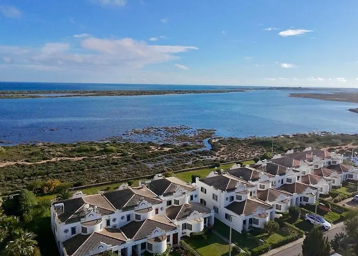 بيت للعطل Casa Do Bruno - Moradia T3 Primeira Linha Ria Formosa De *